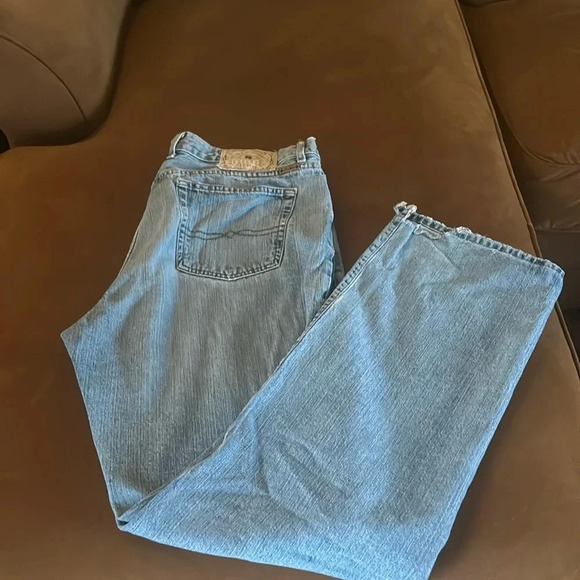 Vintage Lucky Brand distressed jeans - Picture 1 of 10